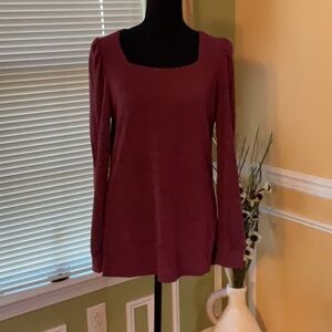 NWOT Light weight burgundy sweater.